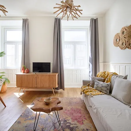 Rua Augusta - Ar Condicionado - Até 6 Hóspedes Apartamento *